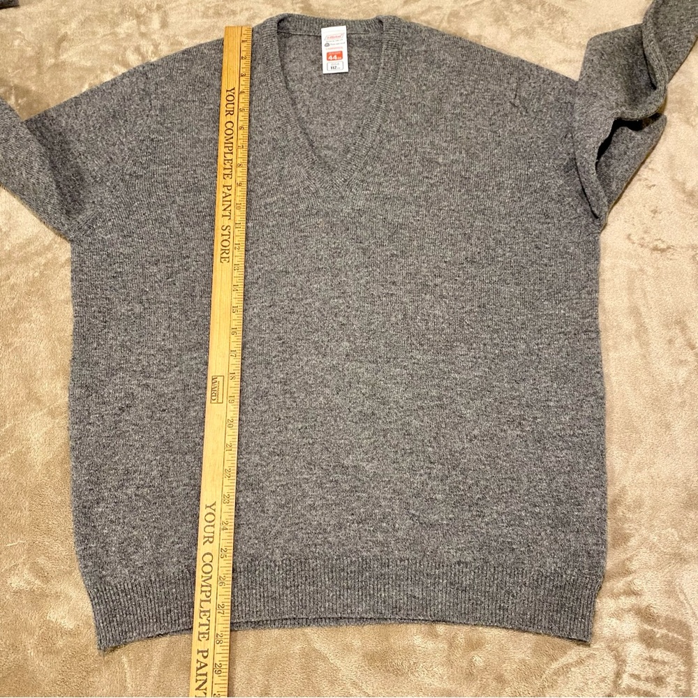 St. Michael Lambswool Sweater - Picture 5 of 6
